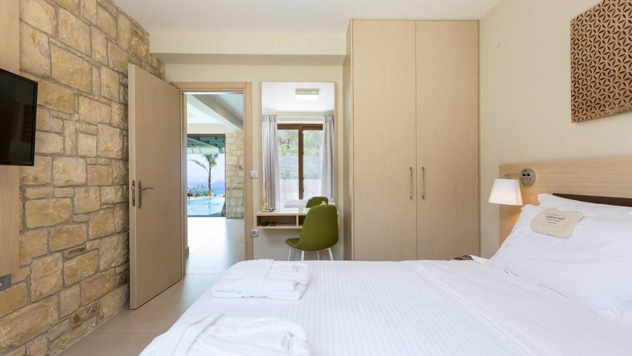Villa Emilia I Luxury, Amazing Seaview, Next To The Town Kíssamos Exterior foto