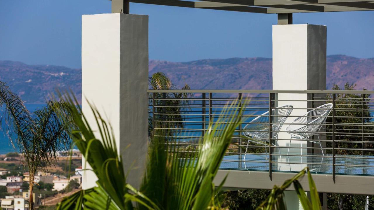 Villa Emilia I Luxury, Amazing Seaview, Next To The Town Kíssamos Exterior foto